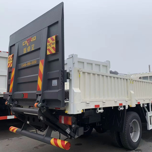 MEILLEURE OFFRE Camion léger d'occasion SLN0-TRUK H0-W0 4x2 6T avec hayon hydraulique - Product Image 2