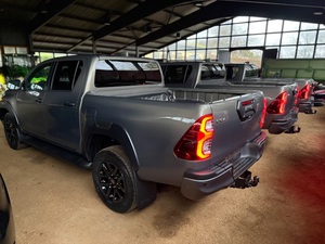 ใหม่/มือสอง ปี 2026 โตโยต้า ไฮลักซ์ ดีเซล เกียร์อัตโนมัติ สีเขียว 150 กิโลวัตต์-204 แรงม้า - Product Image 6