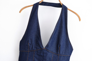 Vestido formal moderno para mujer Vestido con cuello Halter de cintura alta y diseño superior para mujer con precio al por mayor - Product Image 2