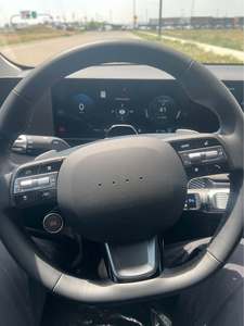 Hyundai Ioniq 5 SEL Sport 2025, Bien Cuidado y Limpio - Product Image 2