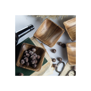 Ensemble de 6 bols à collation en bois au design vintage, naturels, pour servir le petit-déjeuner lors de fêtes - Product Image 2