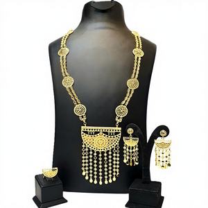 Conjuntos de Joyería de Moda de la Colección Árabe Chapados en Oro de 24 Quilates - Product Image 1