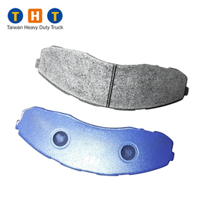ผ้าเบรคด้านหน้าด้านหลังรถบรรทุกชิ้นส่วนเบรคสำหรับ HINO 300 3.5T 15B - Product Image 1