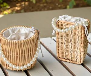 Sac à main carré en paille pour femmes, sac à bandoulière en rotin fait à la main, sac fourre-tout tricoté d'été, petit sac de rangement tendance - Product Image 3