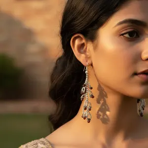 ต่างหูเงิน 925 ประดับด้วยพลอยโกเมน เครื่องประดับแฟชั่นสตรี - Product Image 1