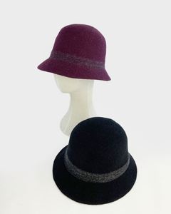Chapeau Bob Réversible Personnalisé pour Femme, Imprimé All-Over, en Laine, Style Créateur de Mode - Product Image 4