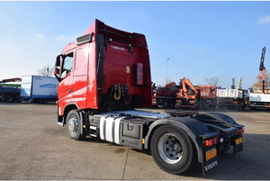 Camion tracteur Volvo FH 460 d'occasion 2016, conduite à gauche, diesel, automatique, Euro 6, pour transport logistique - Product Image 3