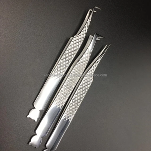 Pinzas Profesionales para Extensión de Pestañas con Diseño de Cara de Gato, Punta Puntiaguda de Precisión, Acero Inoxidable Antimagnético, Agarre de Abanico para Pestañas de Visón - Product Image 6