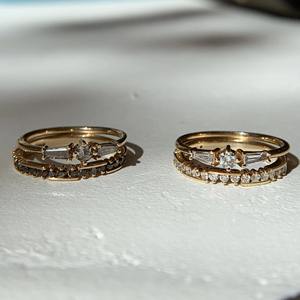 3.แหวนเงินประดับเพชรทรงกลมและสองเรียวที่ตัดในห้องปฏิบัติการเครื่องประดับเจ้าสาวสำหรับการหมั้นที่สง่างามขายส่ง - Product Image 2