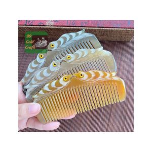 ECO FRIENDLY HORN PEINE HECHO CON TÉCNICA ARTESANAL ASEGURANDO CALIDAD SOSTENIBLE Y CUIDADO DEL CABELLO SIN FRIZZ - Product Image 4