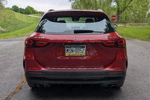 Mercedes-AMG GLA45 2021 Usado en Excelentes Condiciones - Product Image 1