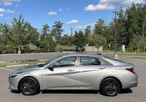 Hyundai Elantra SEL 2022 Estándar de Fábrica - Product Image 4