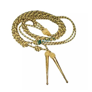 OEM Lingote Alambre Aiguillette Hombro Cordón Plata Seda Algodón Uniforme Aiguillette Cordón con Punta de Metal - Product Image 6