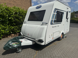 Achetez une caravane de luxe neuve en promotion, idéale pour le camping et les voyages, à prix avantageux. - Product Image 2