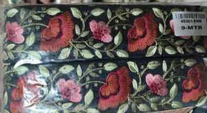 Cordones Bordados florales multicolores a medida disponibles en tamaños personalizados ideales para usar como bordes y adornos - Product Image 3