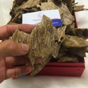 Incienso de Madera Natural de Alta Calidad, Chips de Sándalo y Oud de Vietnam, Ecológico, Aroma a Caramelo de Incienso, para el Hogar - Product Image 3