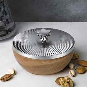 Gold Plated Elegant and Durable the Perfect Metal Serving Round Casserole for Every Meal and Occasion - Product Image 3