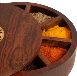 Caja de Especias de Madera de Sheesham con Trabajo Floral, Caja de Especias de 9 Compartimentos con Cuchara en Madera de Sheesham, Contenedor de Especias de Madera con Cuchara - Product Image 2