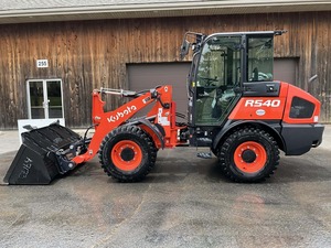 Minicargadora Compacta con Motor Diésel, Alta Capacidad de Carga, Cargadora de Troncos, Cargadora de Ruedas Kubota, Precio Económico en Venta - Product Image 6