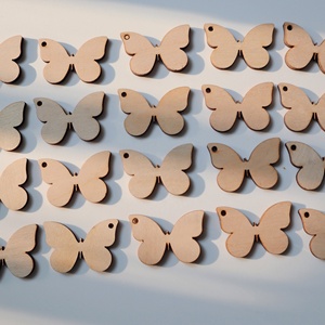 Technique polie de jouets décoratifs papillon en bois pour bébé, exclusivité créative - Product Image 2