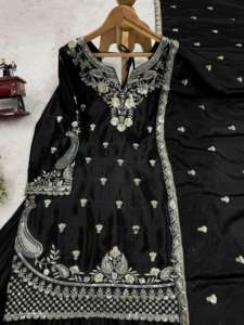 Elite Designer Fashion sharara Chinon Silk Couture Set con intrincadas lentejuelas que fluyen Plazo y encaje detallado Dupatta - Product Image 5