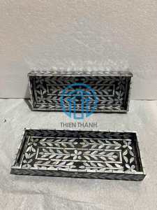 Plateau rectangulaire en nacre noire et blanche à motifs floraux, fait à la main, laqué, plateau de service de luxe, décoration d'intérieur en provenance du Vietnam - Product Image 6