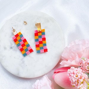 ต่างหูลูกปัดโบฮีเมียนดีไซน์สีเทอร์ควอยซ์และลูกปัดแก้วเรียงซ้อนและของขวัญเครื่องประดับที่ไม่เหมือนใครโดยหัตถกรรม - Product Image 4