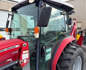 Tracteur-chargeur sur roues Massey Ferguson 1749 automatique de 55 CV d'occasion avec boîte de vitesses pour usage domestique à vendre - Product Image 5