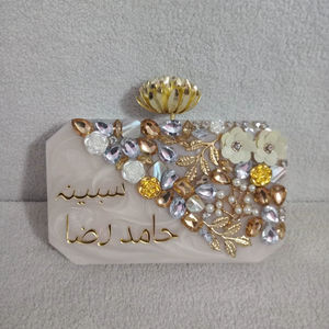 Pochette de mariage personnalisée de rêve avec fleur Travail manuel Résine Imitation Perle Plaqué Or Vintage Papillon Charm Bag Mariage Femme - Product Image 1