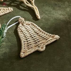 Decoración navideña de mimbre hecha a mano para adorno de árbol colgante de Navidad de Vietnam - Product Image 2
