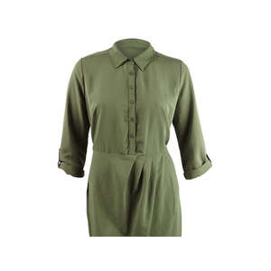 Abito chemisier verde a cascata taglie forti 1X da donna Love Squared, alla moda, per la carriera - Product Image 3