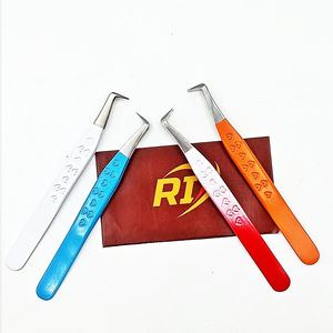 Pinzas Profesionales Ecológicas de Acero Inoxidable para Manicura y Pestañas, Estilo Ruso, Antimagnéticas, Agarre Fuerte, Fibra Suave - Product Image 5