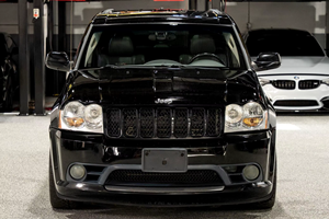Jeep Grand Cherokee SRT8 Plus 2006 Impecable, Sin Accidentes, Volante a la Izquierda/Derecha - Product Image 1