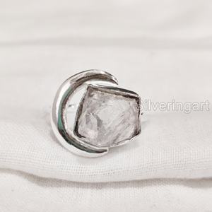 Bijoux en pierre brute Bague pour femme Quartz rose brut naturel Pierre précieuse Pierre de naissance d'avril Bague croissant de lune Bague en argent sterling 925 - Product Image 1