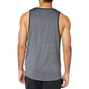 Camiseta sin mangas de entrenamiento para hombre hecha a medida, ropa de gimnasio transpirable para hombre - Product Image 3