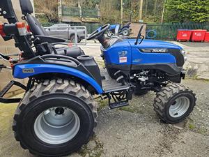 Tracteur agricole Solis 26 HST+(Plus) 4x4 certifié CE/EPA, mini-tracteur diesel 25 CV - Product Image 5
