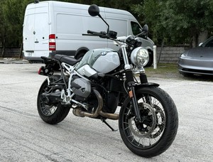 Motocicleta BMW R nineT Scrambler 2024 2025 de Alto Rendimiento, Nueva, con Garantía, en Venta - Product Image 3