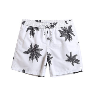 Logo personnalisé Shorts de bain pour hommes Vêtements de natation légers Prix de gros Shorts de bain confortables pour hommes - Product Image 1