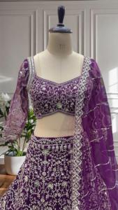 Designer élégant Lehenga Choli avec séquence de broderie et design de codding parfait pour les mariages, les festivals et les célébrations - Product Image 5