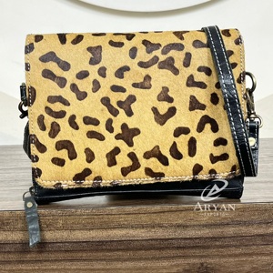 Nouveauté 2025 Sacs à bandoulière de style occidental à imprimé animal véritable Cuir véritable de haute qualité Sac à main tendance pour femme - Product Image 1