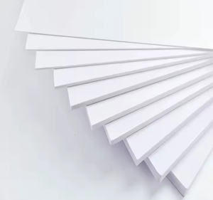 Contrachapado de Álamo de 9mm-21mm de Primera Calidad para Encofrado, Construcción y Muebles, Emisión de Formaldehído E0, Estilo Minimalista - Product Image 1