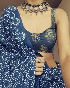 Import Baumwoll-Saree mit reinem chiffon, feiner Spitzenbeschlag und digitellem Blumendruck leichte Freizeitkleidung für Damen