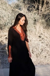 Kaftan traditionnel ample à col en V pour femmes musulmanes, imprimé, disponible au prix de gros auprès de Indian Casual Dress - Product Image 2