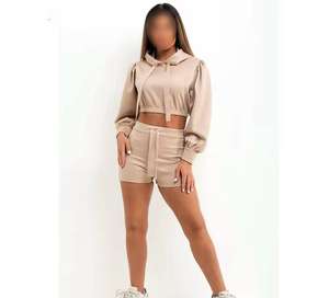 Conjunto de Sudadera con Capucha y Pantalones Cortos para Mujer, Estilo Casual Urbano, Invierno, Tallas Grandes, 2 Piezas, Color/Logotipo Personalizado, Precio Bajo, Venta al Por Mayor - Product Image 6