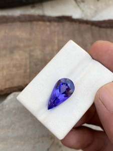 Certificado Super Natural Color superior tanzanita larga forma de pera corte piedra Natural zoisita piedra preciosa suelta 7,35 quilates lupa limpia - Product Image 3