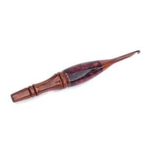 Ganchos ergonómicos de ganchillo de resina de palisandro, varios tamaños, juego de ganchos de ganchillo hechos a mano de madera - Product Image 1