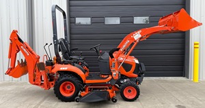 Tracteur diesel compact Kubota BX25D à haute efficacité, 4 roues motrices, moteur 40 CV, surveillance à distance, garantie de 2 ans, origine américaine, roulement avant - Product Image 4