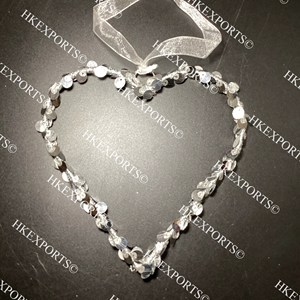 Adornos colgantes con cuentas multicolores en forma de corazón decoraciones festivas navideñas hechas a mano - Product Image 1