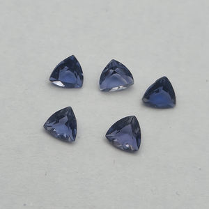 Iolite ธรรมชาติ 4x4 มม. ล้านล้านเพชร 0.13 กะรัต Iroc ขายคุณภาพสูง iolite สีฟ้าอัญมณีหลวมผู้ผลิตชั้นนําและผู้ส่งออก - Product Image 4