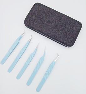 Pince à épiler professionnelle en acier inoxydable véritable pour l'extension des cils Volume russe Meilleure pince à épiler - Product Image 1